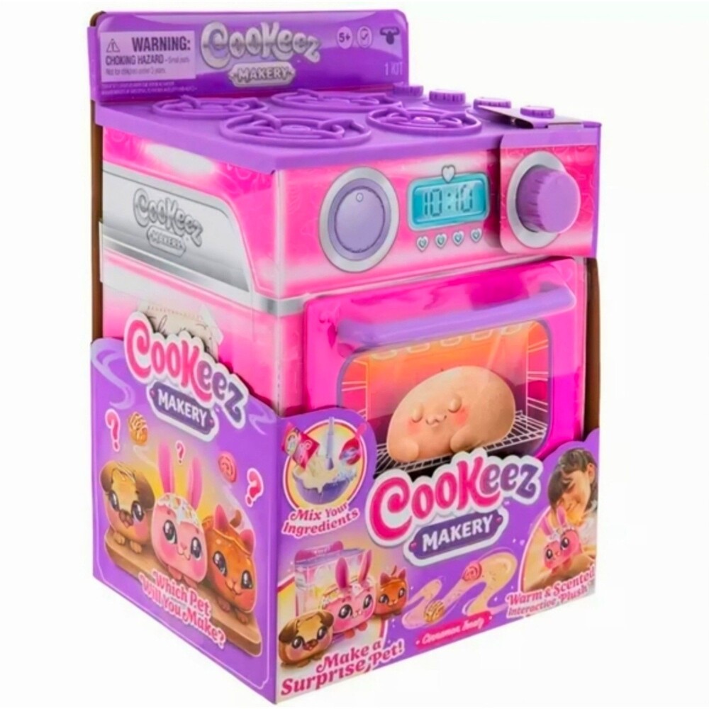 New Cookeez Makery Cinnamon Treatz Pink Oven Playset - Scented Interactive Plush